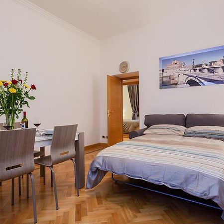 Vatican Loris House Roma Habitación foto