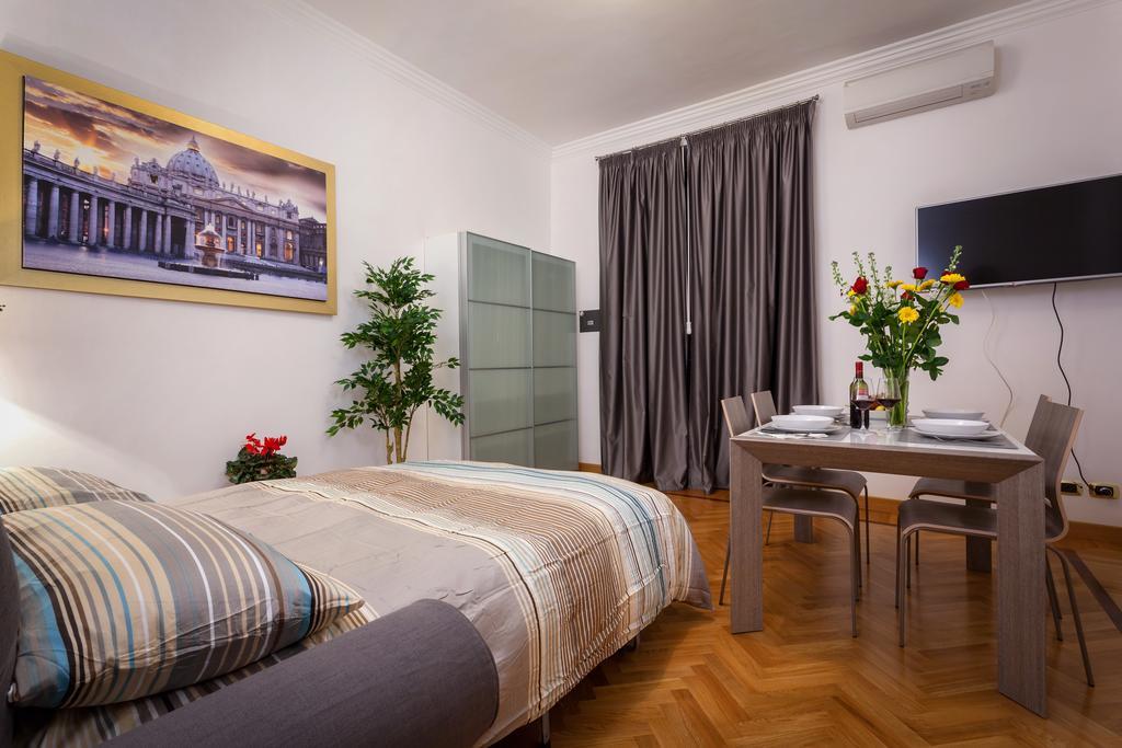 Vatican Loris House Roma Habitación foto